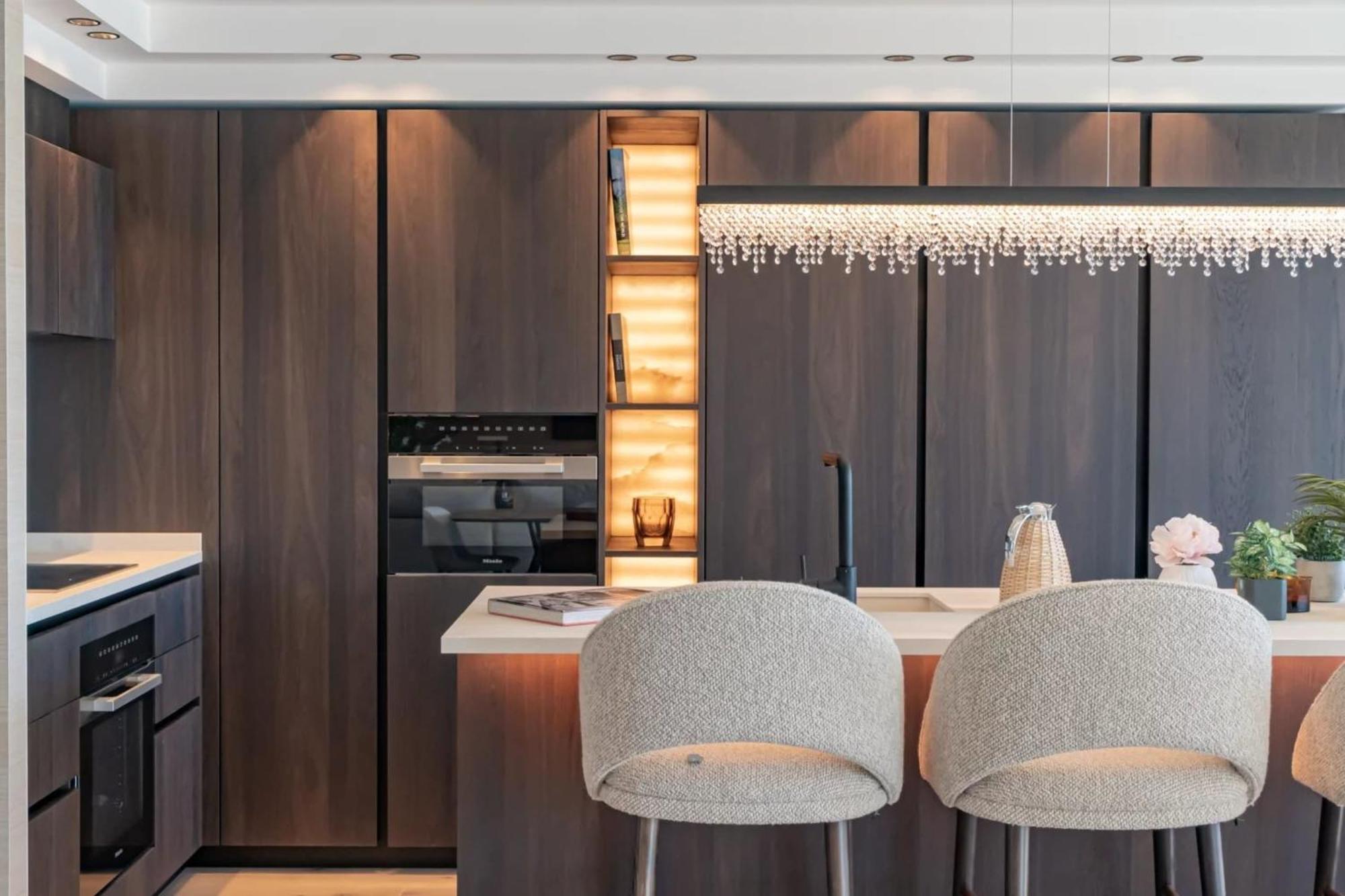 1973 - Luxurious Waterfront Croisette Apartment *